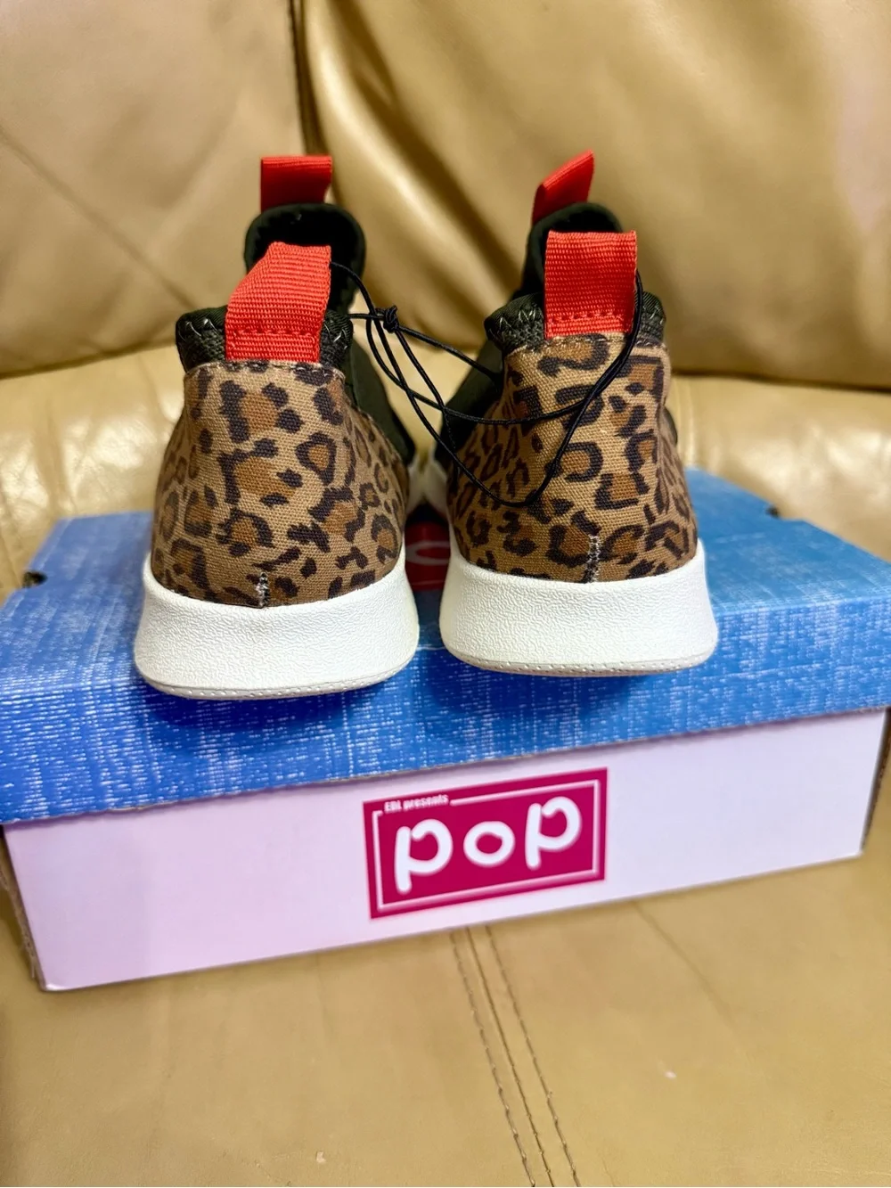 POP Archer Camo Green Slip-On Sneakers Women’s 7M NIB